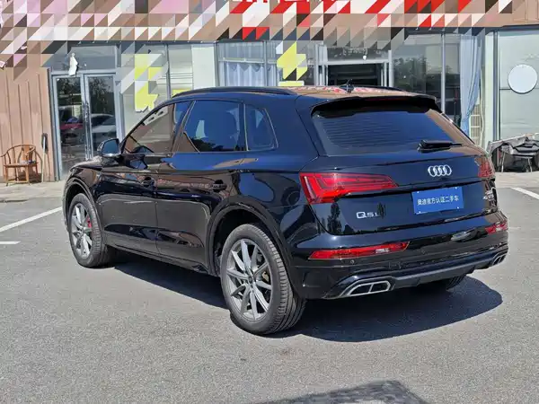 Audi Q5L 2024