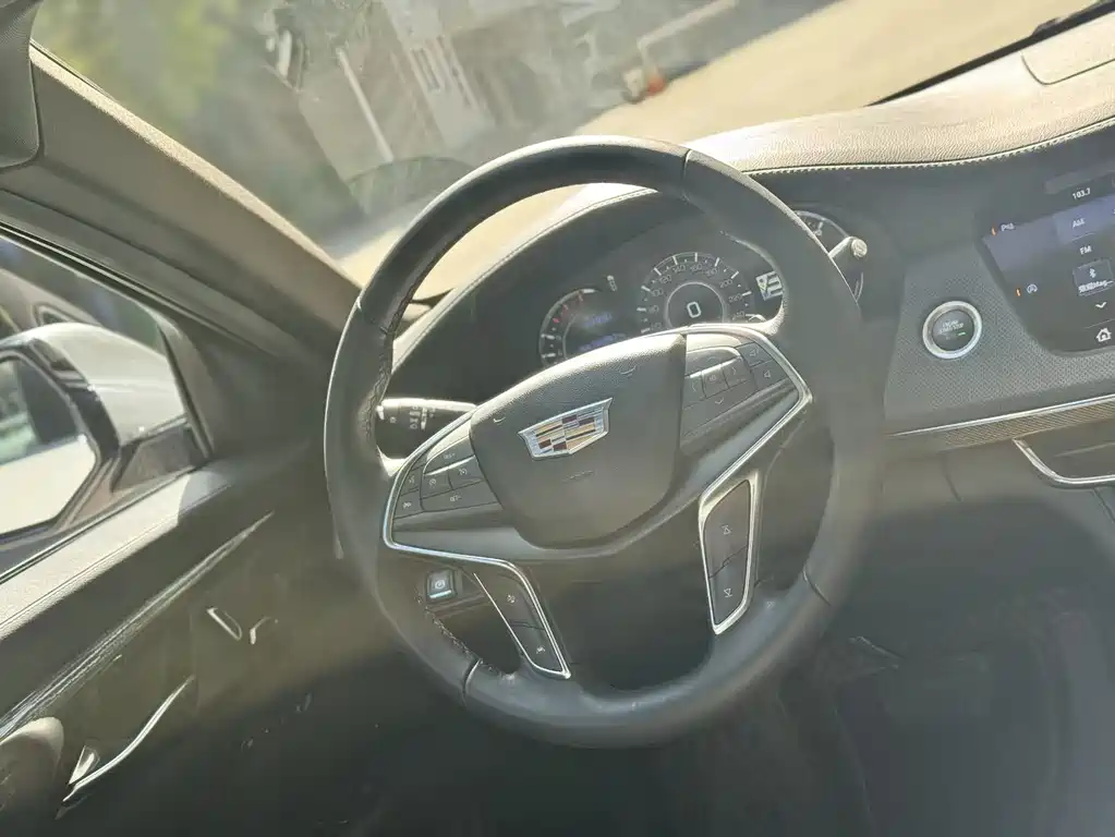 Cadillac CT6 2023 — фото 7