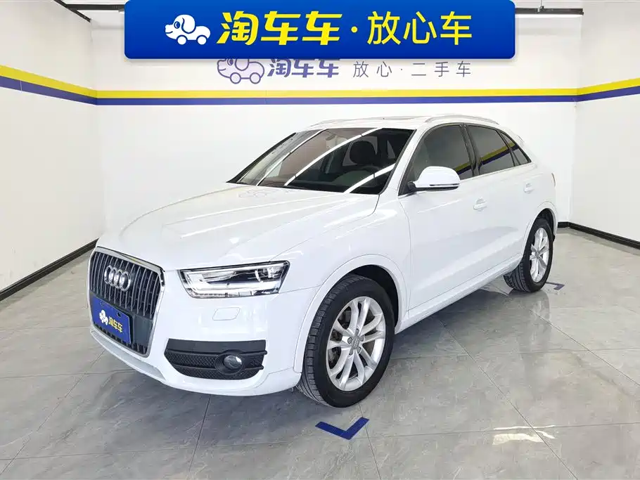Audi Q3 2016 — фото 1