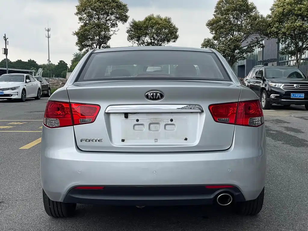 Kia Forte 2013 — фото 12