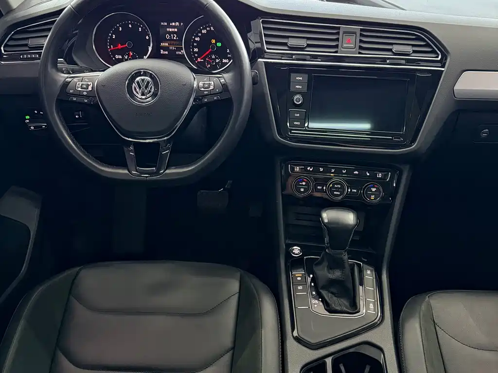 Volkswagen Tiguan L 2019 — фото 14