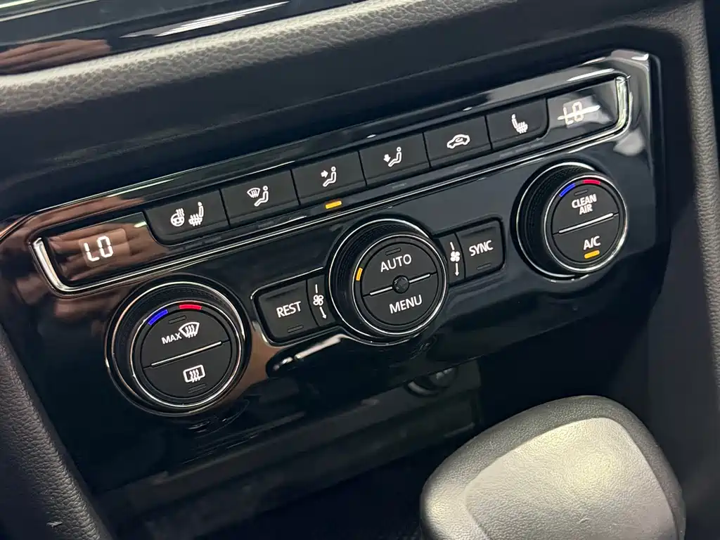 Volkswagen Tiguan L 2019 — фото 24