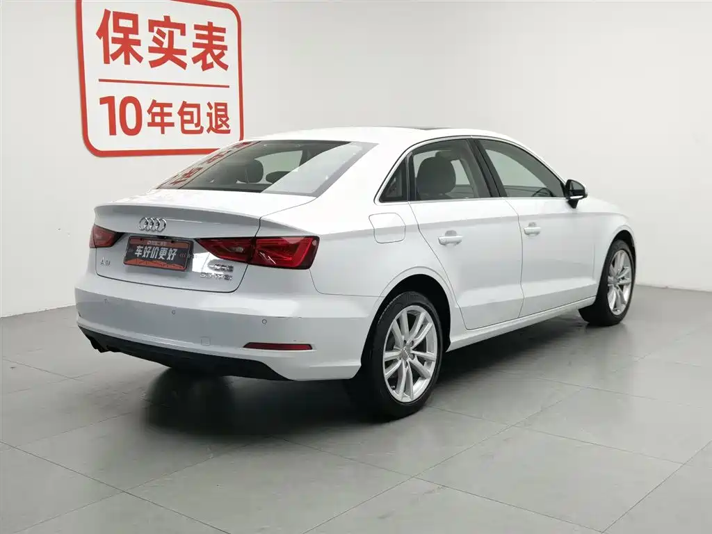 Audi A3 2015 — фото 2