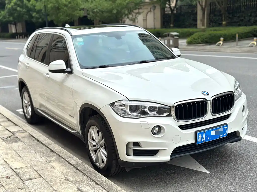 BMW X5 2015 — фото 4