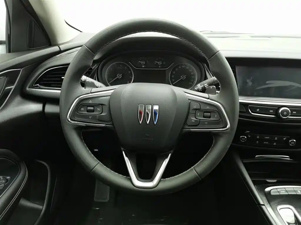 Buick Regal 2025 — фото 11