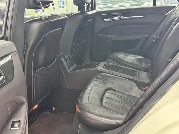 Mercedes-Benz CLS 2012