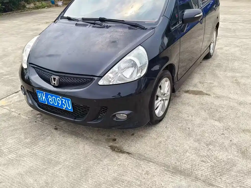Honda Fit 2008 — фото 2