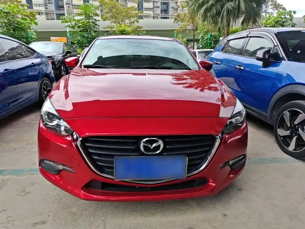 Mazda 3 Axela 2018 — фото 3