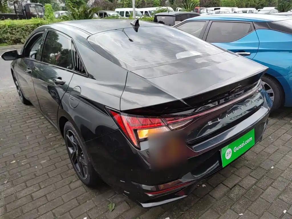 Hyundai Elantra 2020