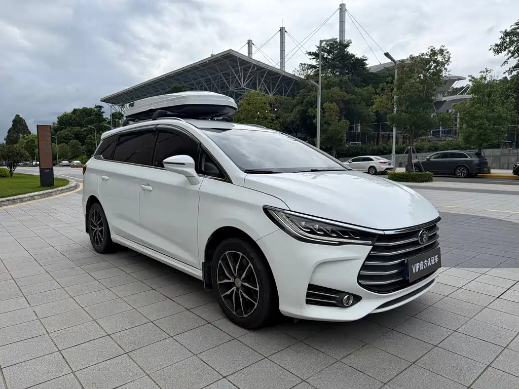 BYD Song MAX 2018 — фото 4