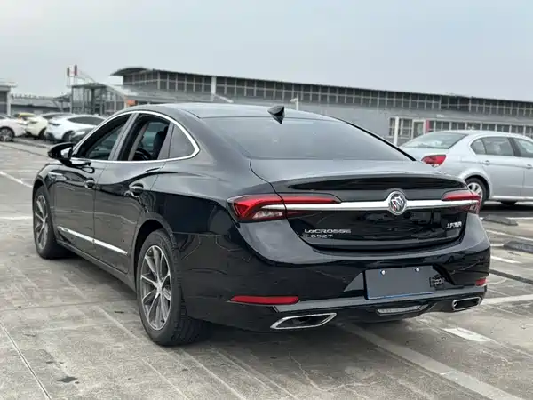 Buick LaCrosse 2022