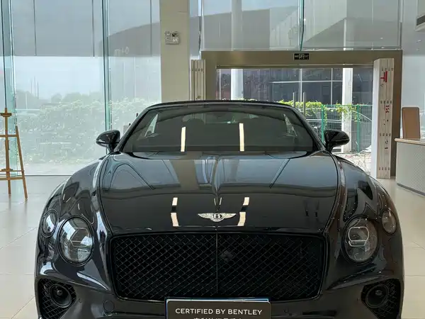 Bentley Continental 2023