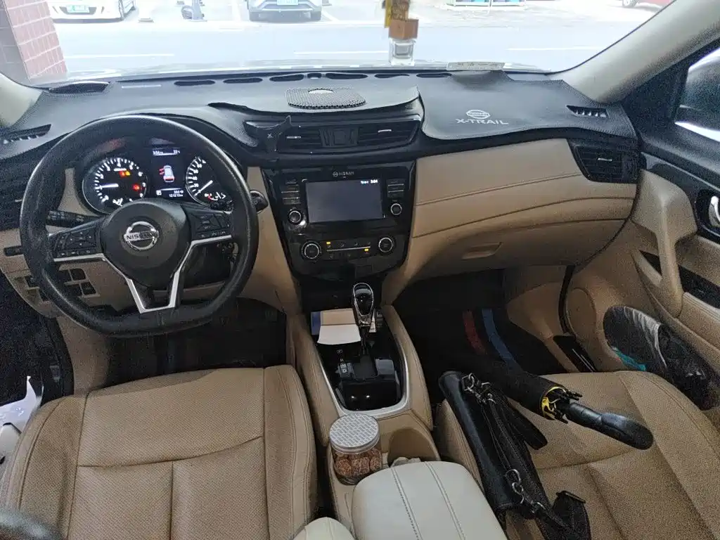 Nissan X-Trail 2018 — фото 13