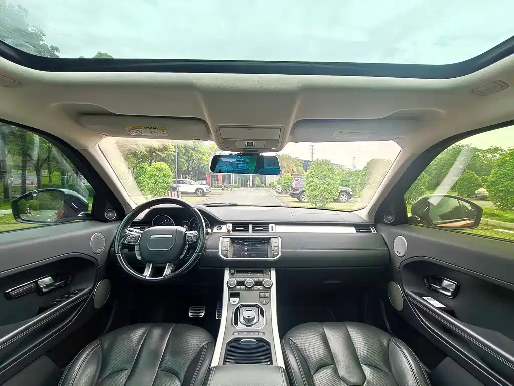 Land Rover Range Rover Evoque 2015 — фото 22