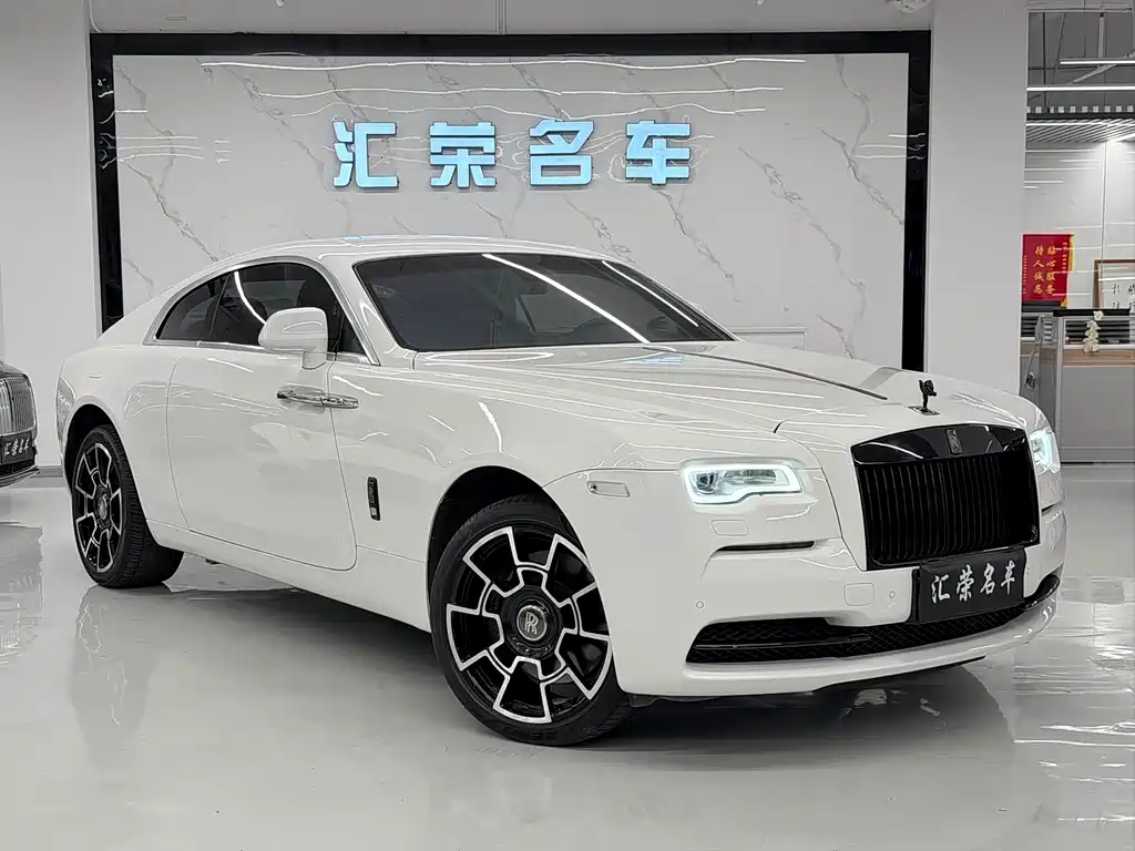 Rolls-Royce Phantom 2015 — фото 3