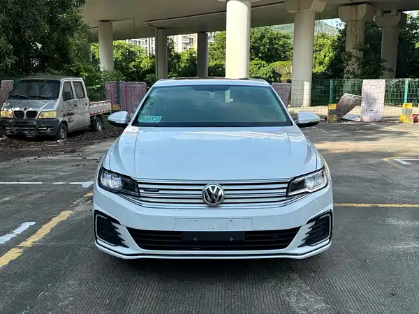 Volkswagen Bora EV 2020
