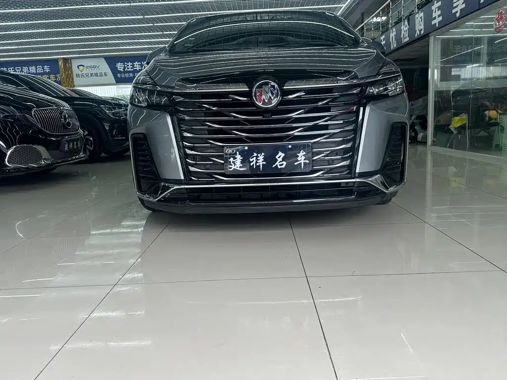 Buick GL8 2023