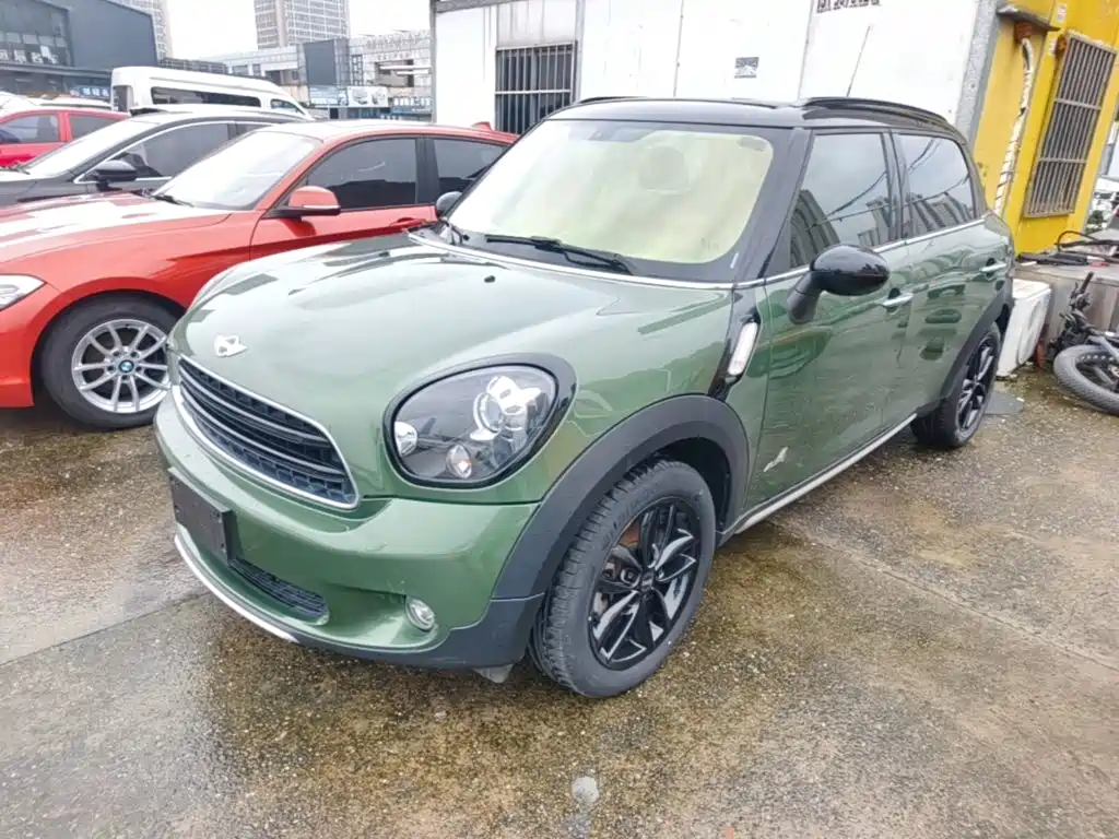 MINI Countryman 2016