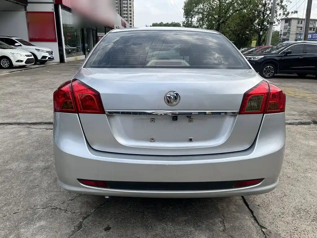 Buick Excelle 2014
