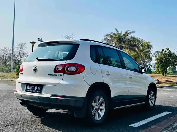 Volkswagen Tiguan 2012