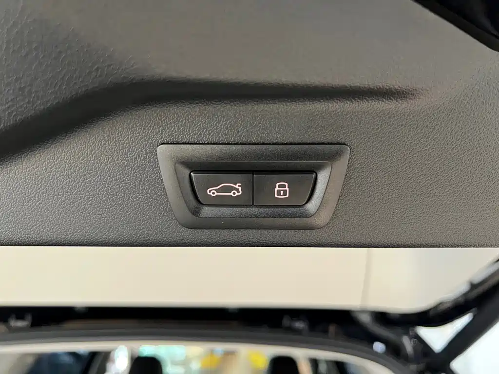 BMW X5 2025 — фото 12