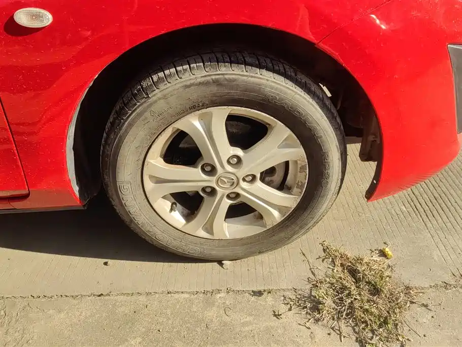 Mazda 3 Xingcheng 2012