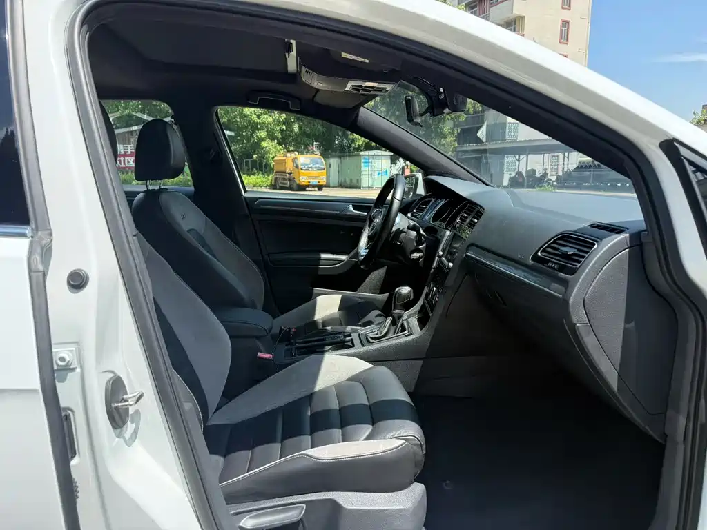 Volkswagen Golf 2017