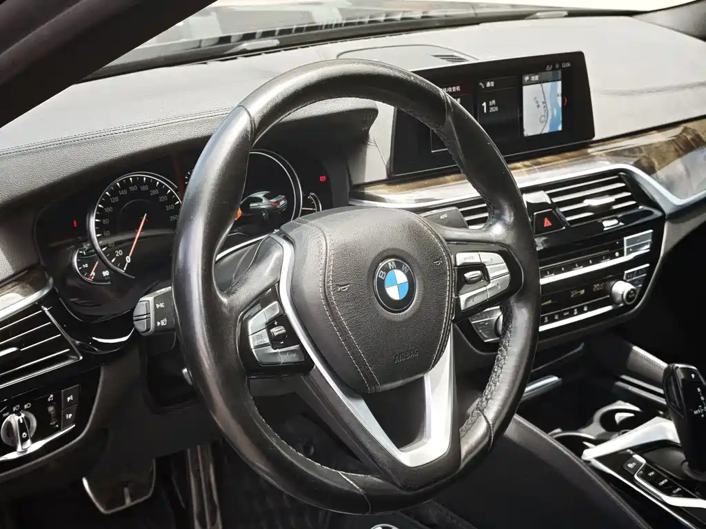 BMW 5 Series 2018