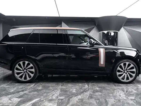 Land Rover Range Rover 2025