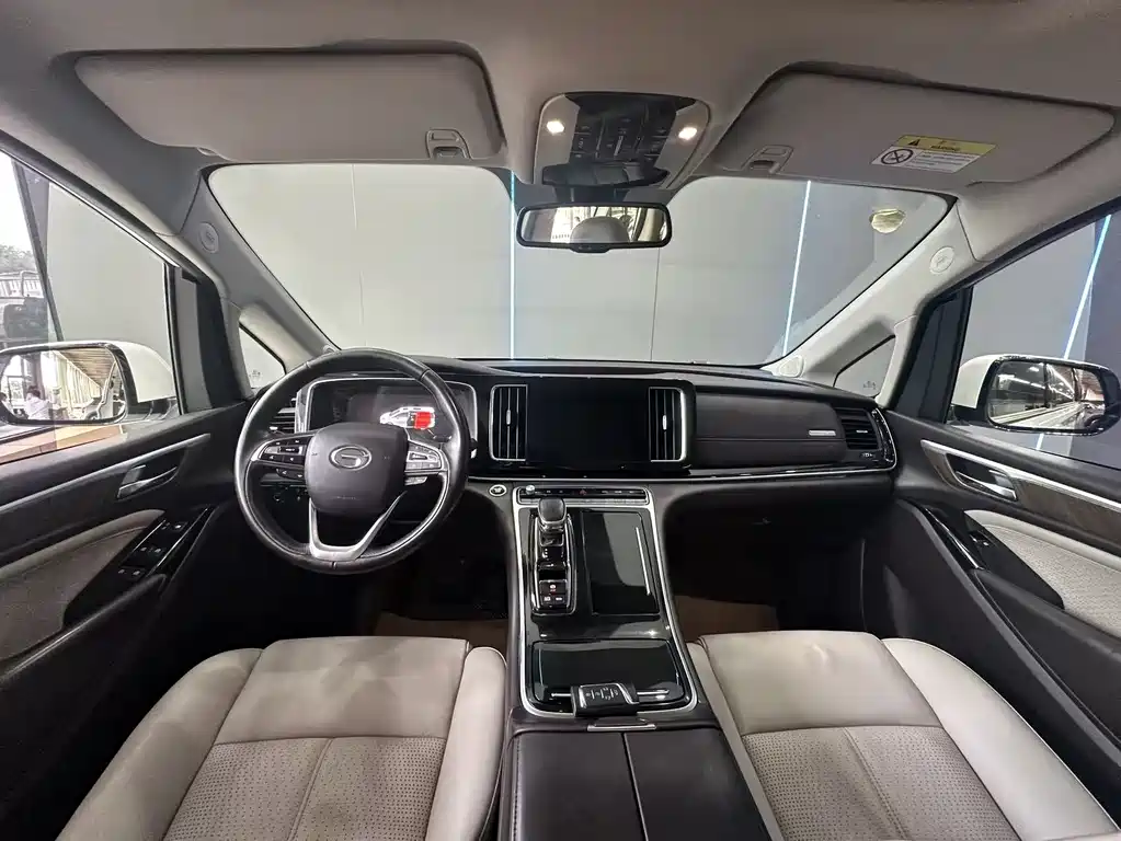 GAC Trumpchi M8 2021 — фото 10