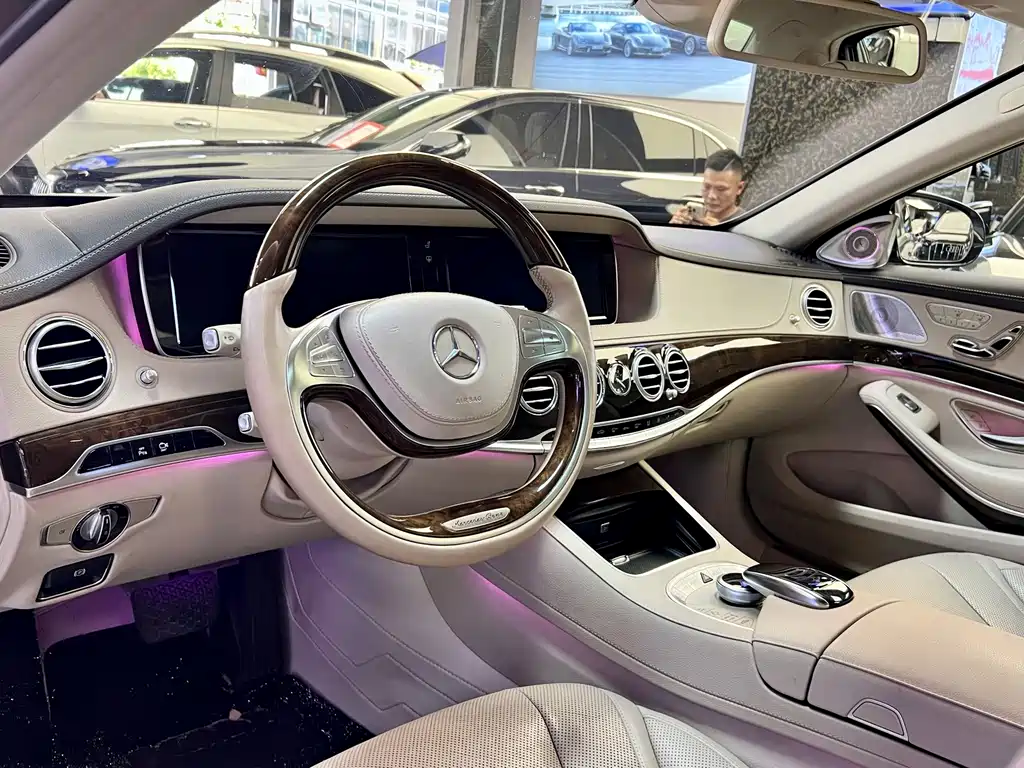 Mercedes-Benz Maybach S-Class 2015 — фото 13