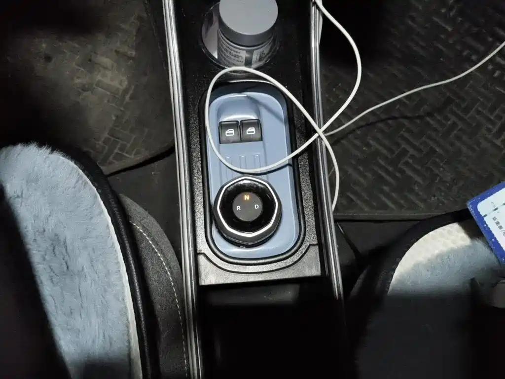 Geely Galaxy Panda 2024 — фото 10