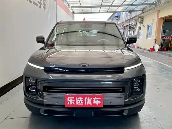 Geely ICON 2020