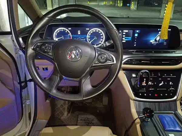 Buick GL8 2020