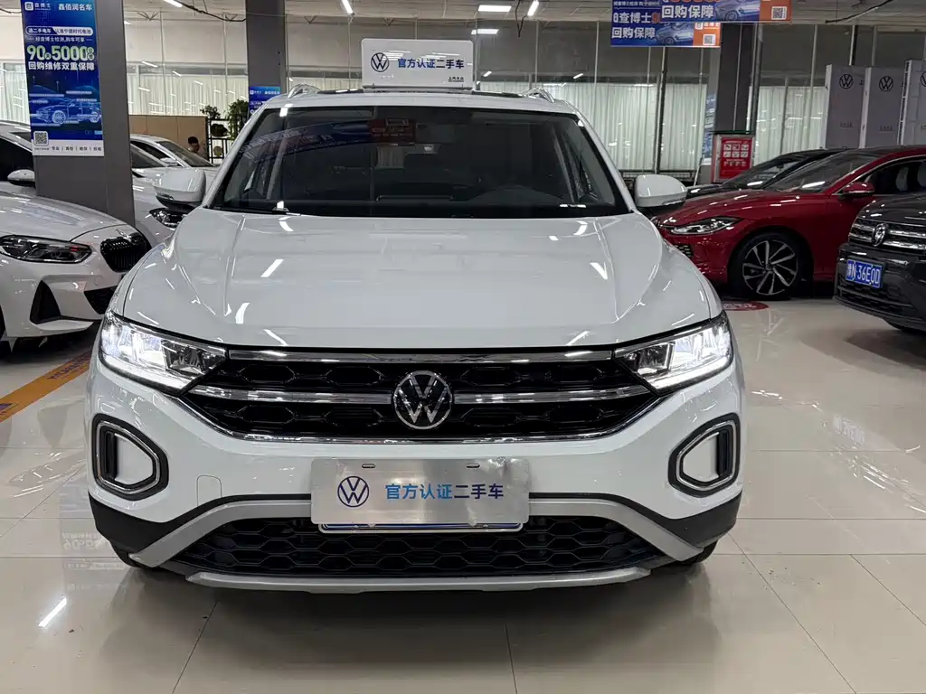 Volkswagen T-Roc 2023