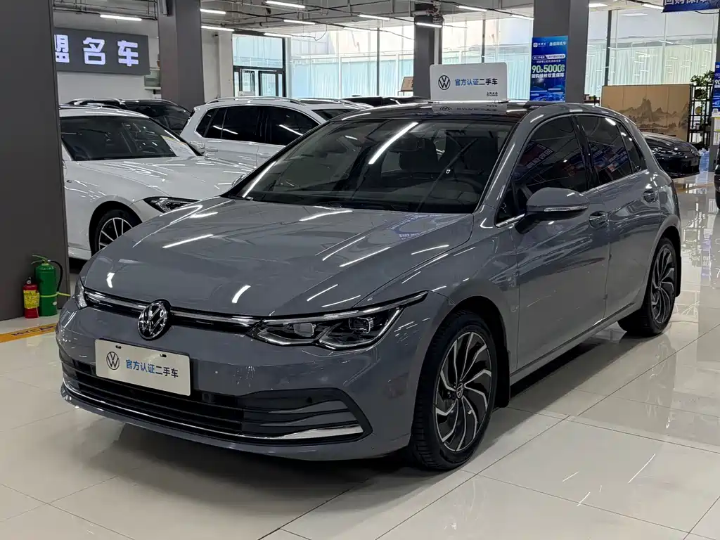 Volkswagen Golf 2023
