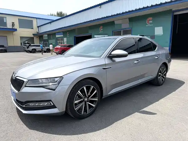 Skoda Superb 2024