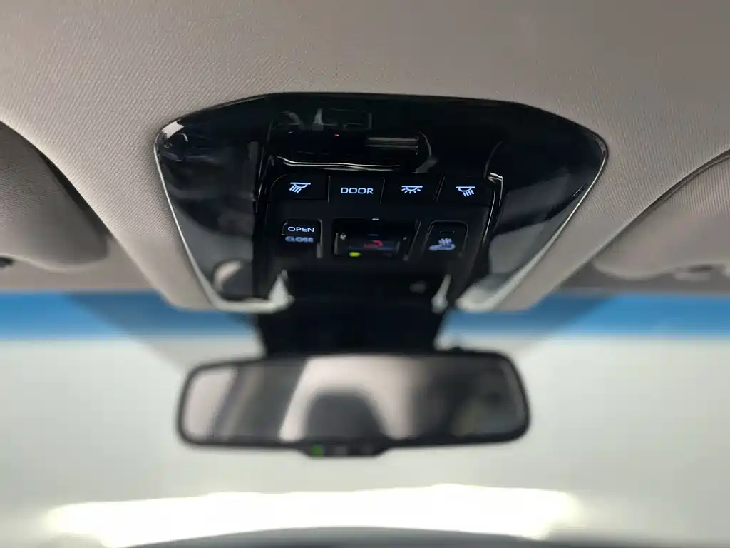 Toyota Harrier 2023 — фото 21