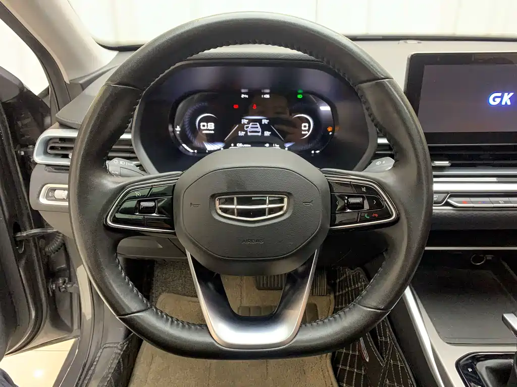 Geely Emgrand 2022 — фото 14
