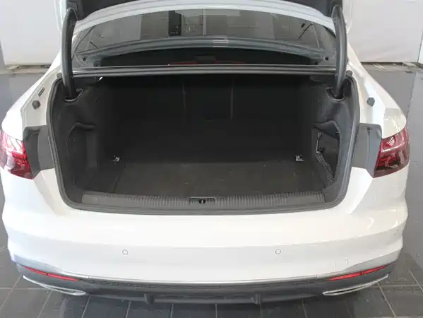 Audi A4L 2024