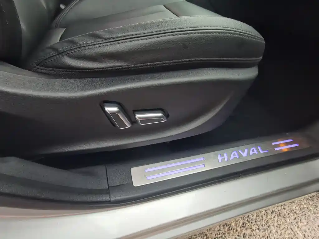 Haval H6 Coupe 2015 — фото 19