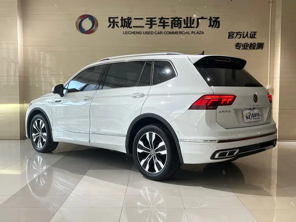 Volkswagen Tiguan L 2024 — фото 20
