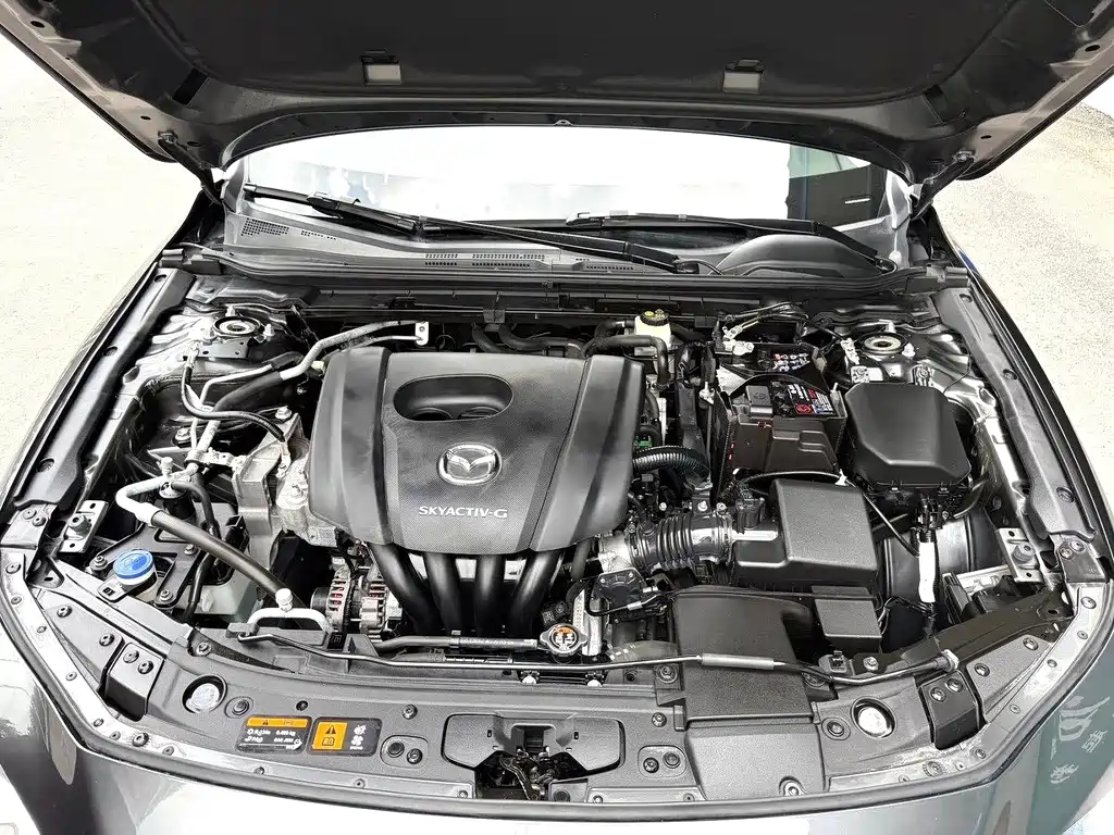 Mazda 3 Axela 2021