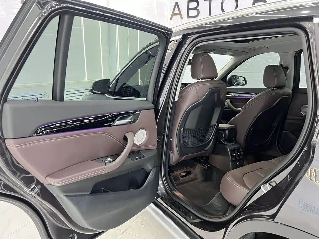 BMW X1 2022 — фото 15