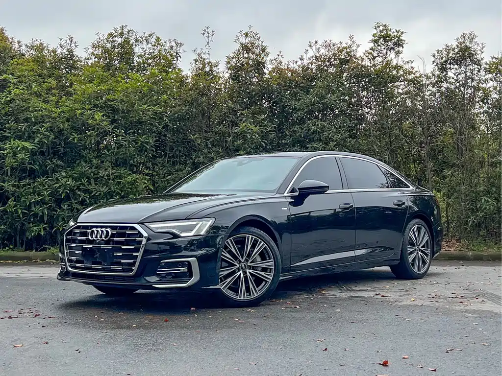 Audi A6L 2024 — фото 1
