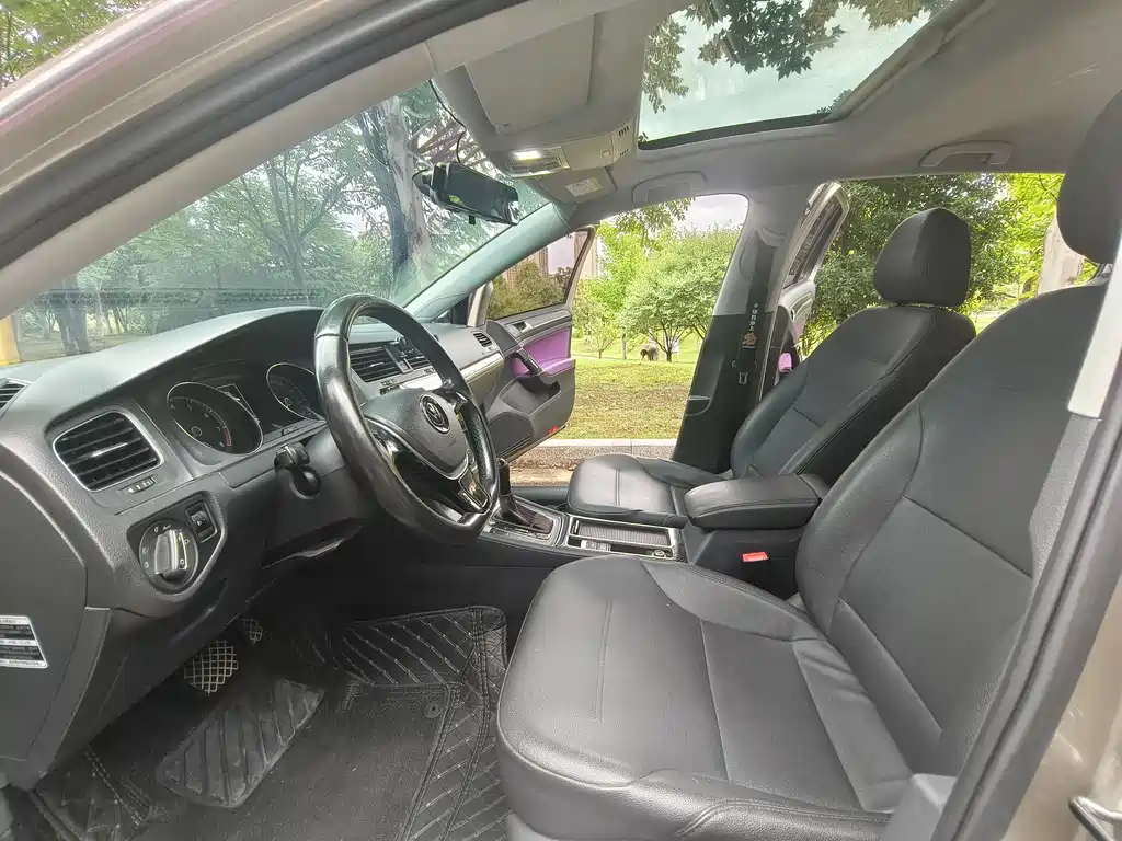 Volkswagen Golf 2016