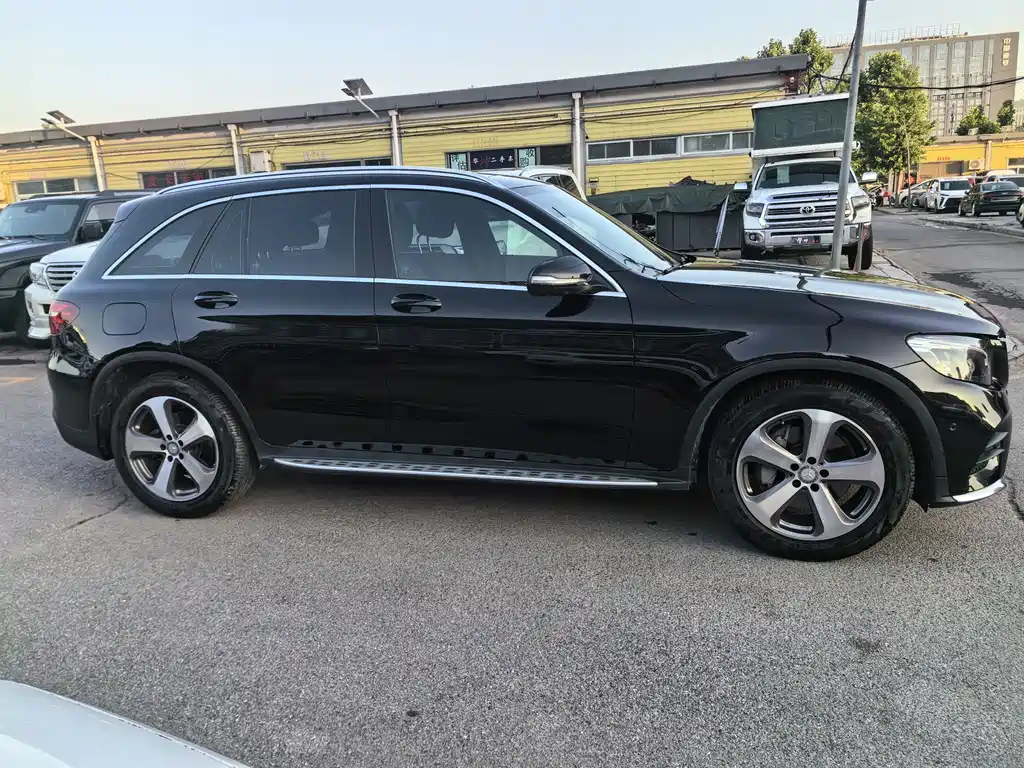 Mercedes-Benz GLC 2017