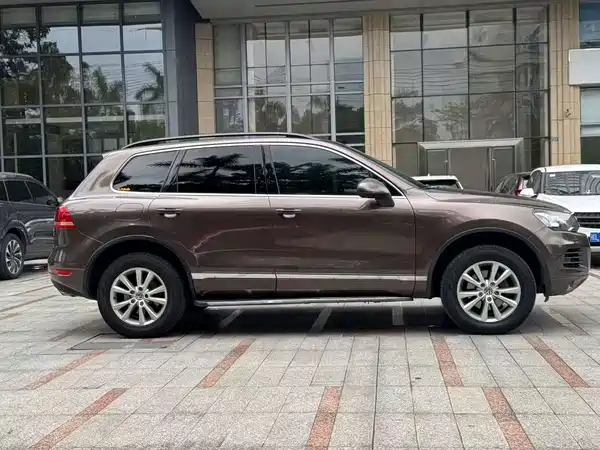 Volkswagen Touareg 2013