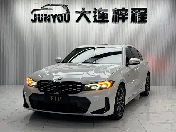 BMW 3 Series 2023