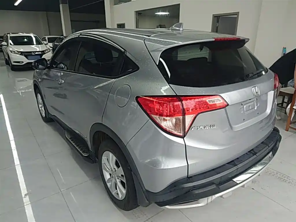 Honda Vezel 2017 — фото 5